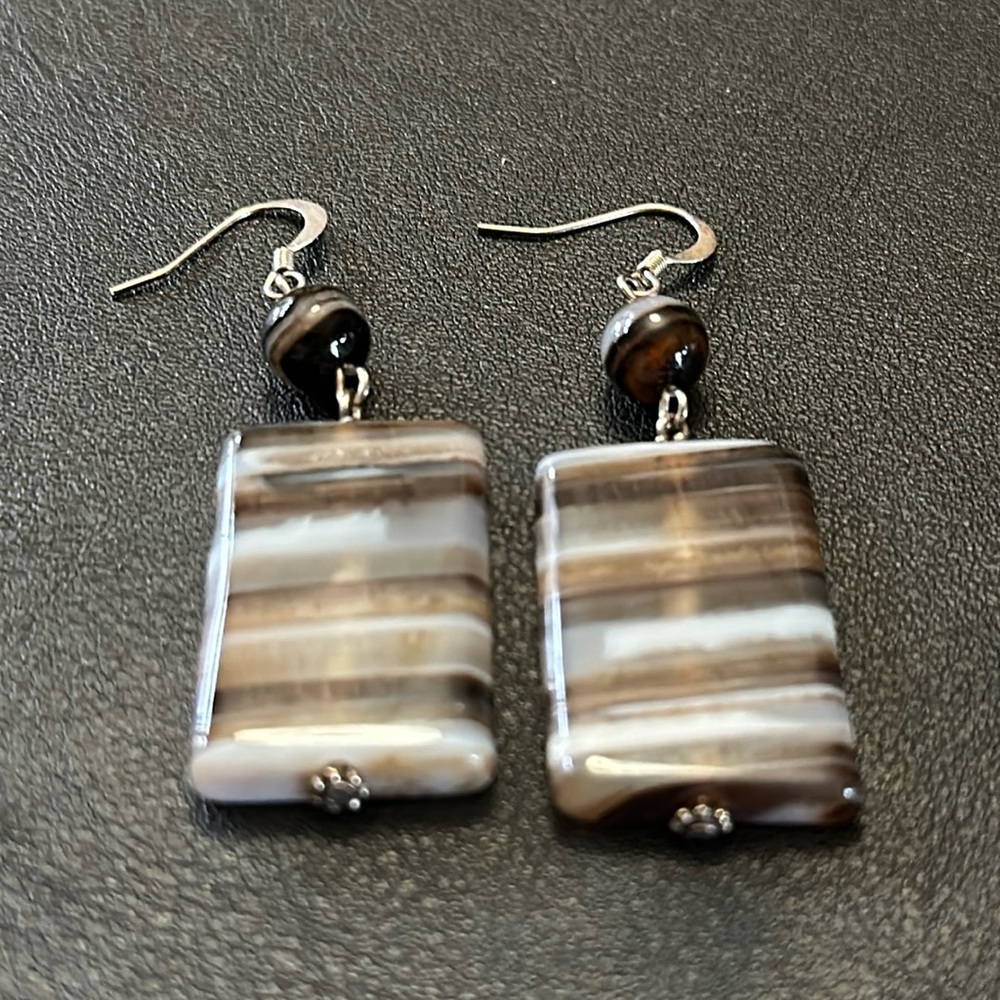 Banded Gemstone Vintage Dangle Earrings